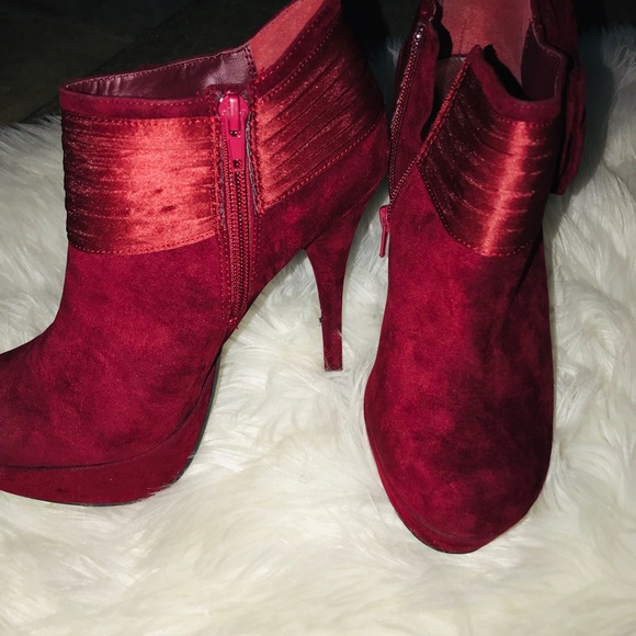 Burgundy booties - Picture 4 of 4